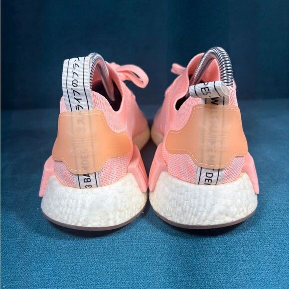 Adidas NMD_R1 Primeknit Clear Orange Women sneakers size 6.5 - Picture 2 of 8
